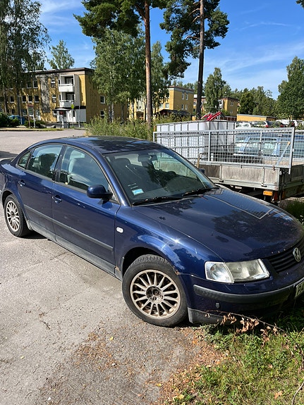 Volkswagen Passat 3 of 5