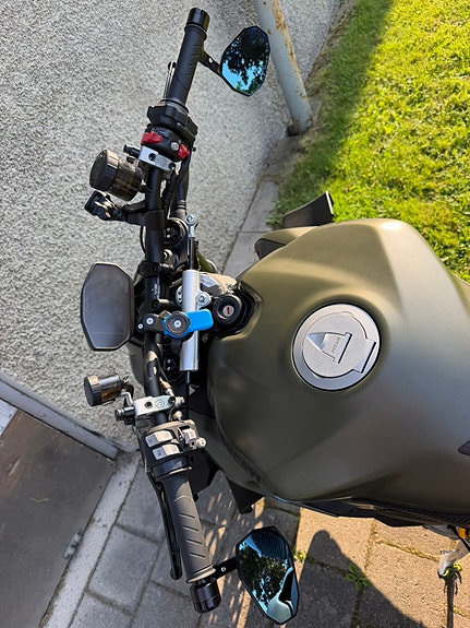 Ducati Streetfighter V2 11 of 15