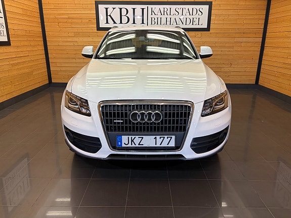 Audi Q5 9 of 22