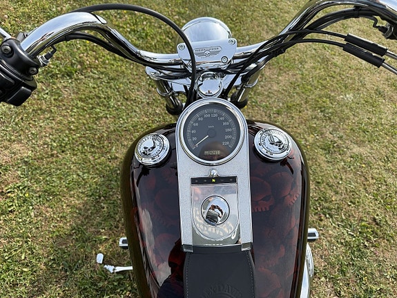 Harley-Davidson Softtail Softail Standard 1.4 Twin Cam 88B Manuell UTSTÄLLNINGSSKICK!!!! 8 of 15