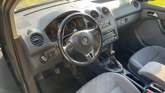 Volkswagen Caddy 4 of 5
