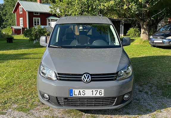 Volkswagen Caddy 2 of 5