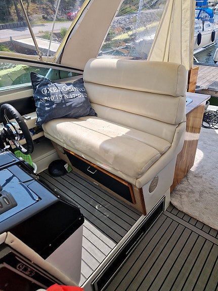 Regal 360 Commodore 2x 6.2 MPI 10 of 16