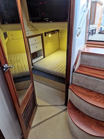 Regal 360 Commodore 2x 6.2 MPI 7 of 16