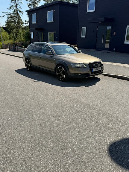 Audi A6 allroad 3 of 5