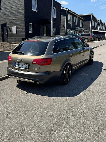 Audi A6 allroad 7 of 13
