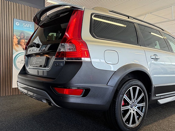 Volvo XC70 7 of 30