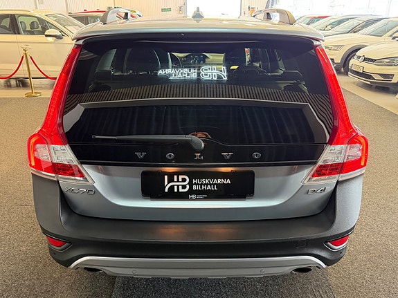 Volvo XC70 5 of 30