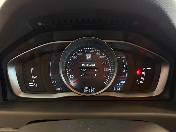 Volvo XC70 23 of 30