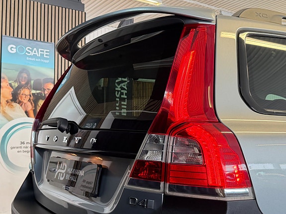 Volvo XC70 8 of 30