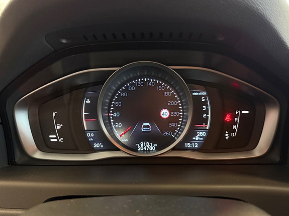 Volvo XC70 22 of 30