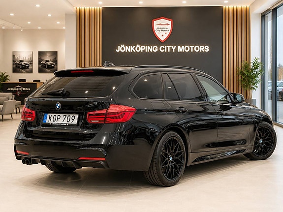 BMW 320d 3 of 5