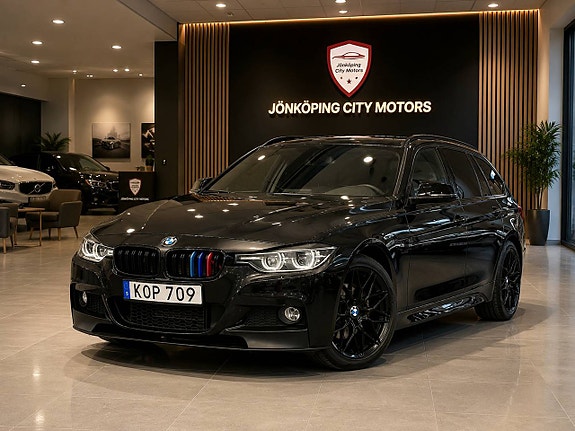 BMW 320d 4 of 5