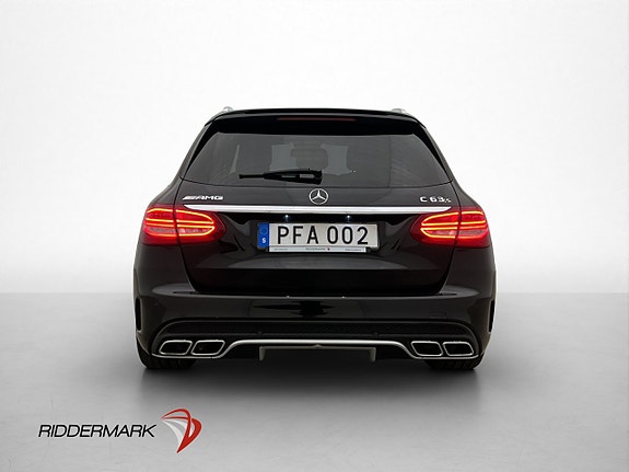 Mercedes-Benz C63 6 of 30