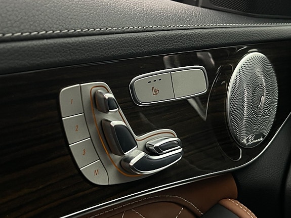 Mercedes-Benz C63 16 of 30