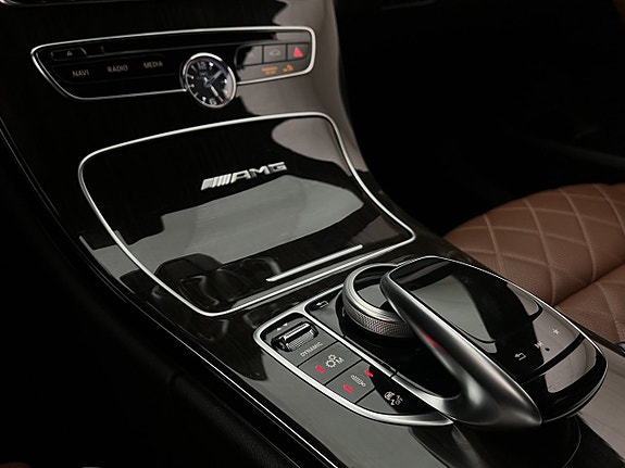 Mercedes-Benz C63 26 of 30