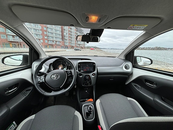 Toyota Aygo 4 of 5