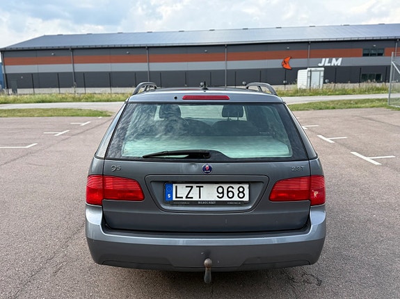 Saab 9-5 3 of 5
