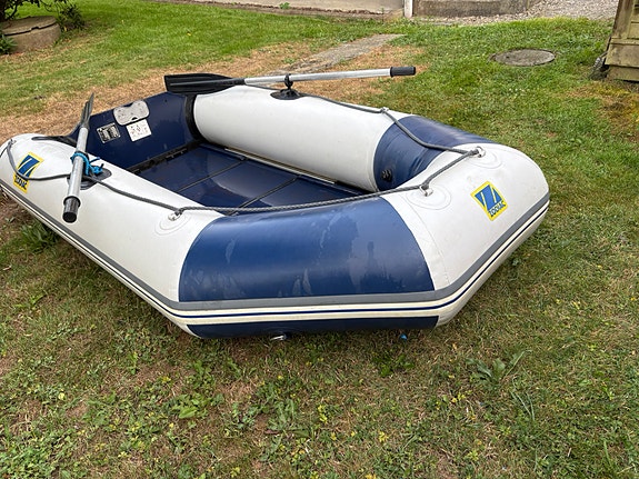 Zodiak Cadet 2.85m 2-3 pers (410kg lastvikt) 2 of 4