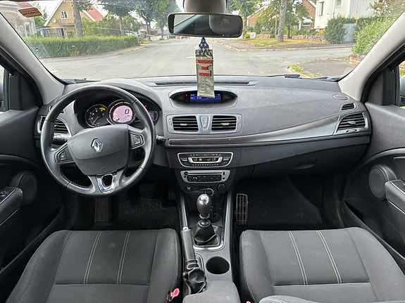 Renault Megane III 5 of 5