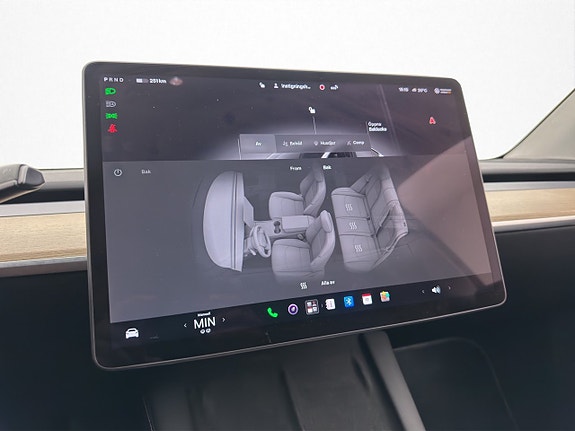 Tesla Model Y 20 of 30