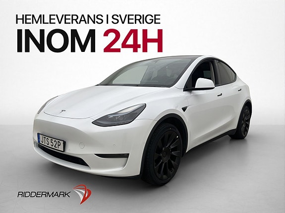 Tesla Model Y 4 of 30