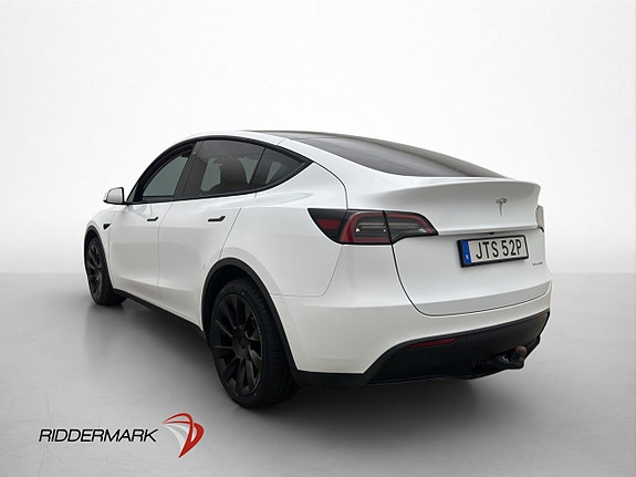 Tesla Model Y 6 of 30