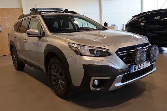 Subaru Outback 3 of 21