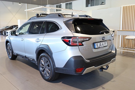 Subaru Outback 5 of 21