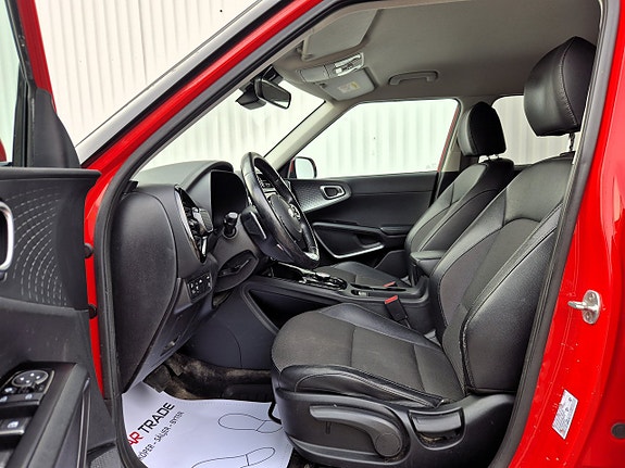 Kia e-Soul 10 of 24