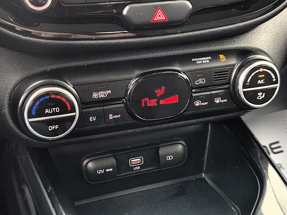 Kia e-Soul 18 of 24
