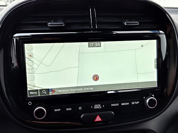 Kia e-Soul 16 of 24