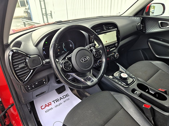 Kia e-Soul 13 of 24