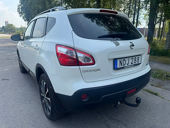 Nissan Qashqai 4 of 5