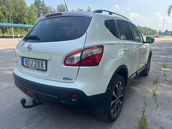Nissan Qashqai 3 of 5