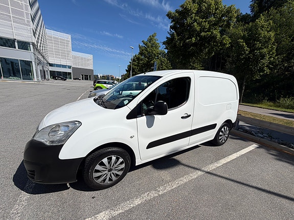 Peugeot Partner 3 of 5