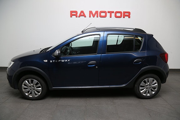 Dacia Sandero Stepway 2 of 5