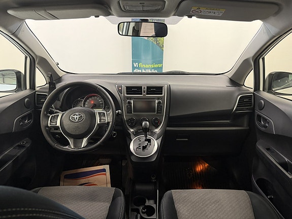 Toyota Verso-S 15 of 20