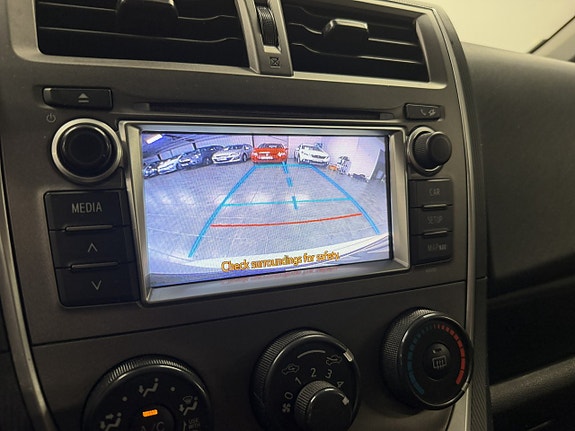 Toyota Verso-S 19 of 20