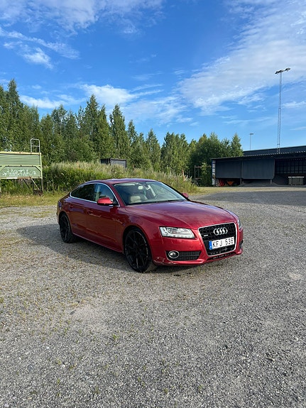 Audi A5 2 of 5