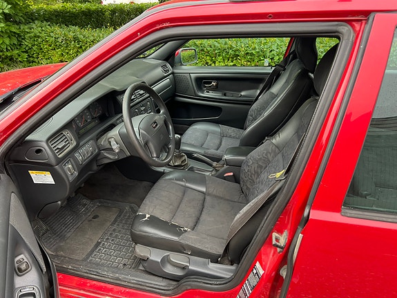 Volvo V70 5 of 5