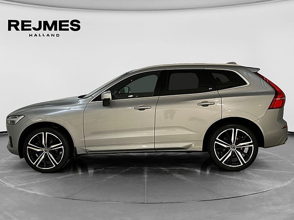 Volvo XC60 3 of 5