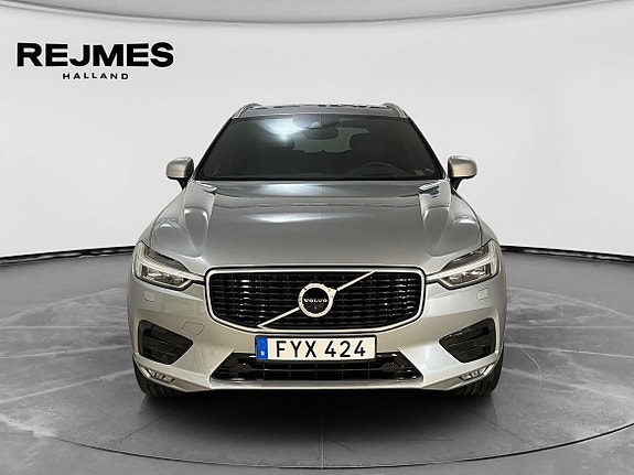Volvo XC60 9 of 14