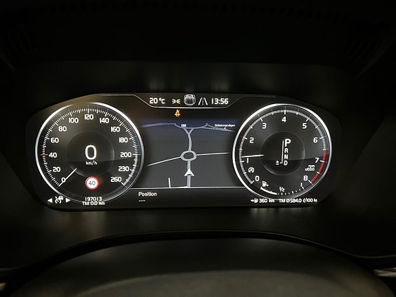 Volvo XC60 12 of 14