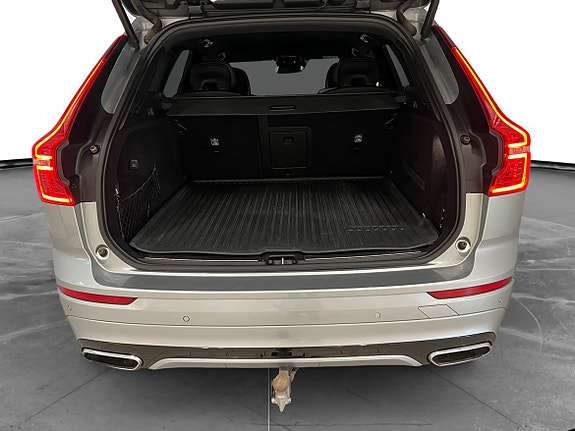 Volvo XC60 14 of 14