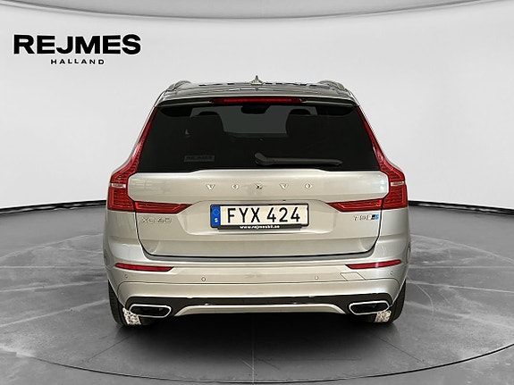 Volvo XC60 8 of 14