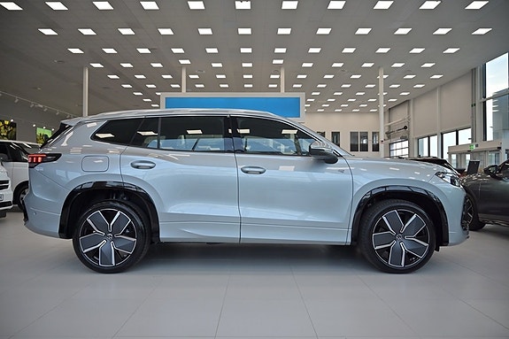 Volkswagen Tayron 8 of 28