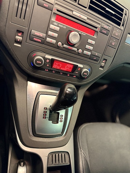 Ford C-Max 11 of 13