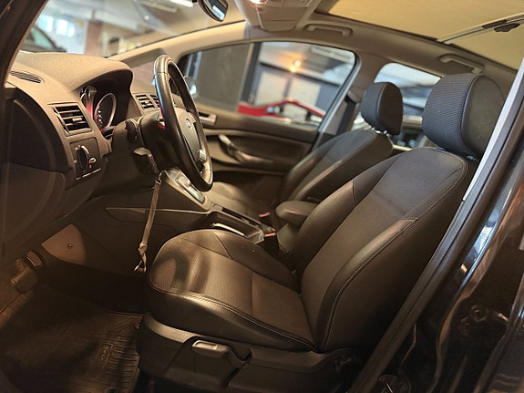 Ford C-Max 6 of 13