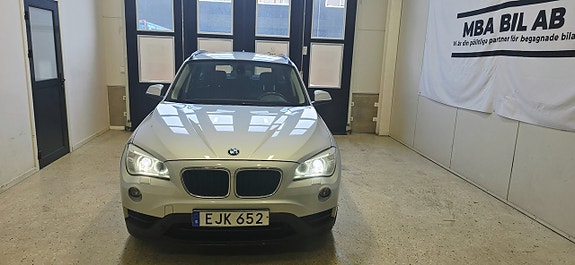BMW X1 3 of 5